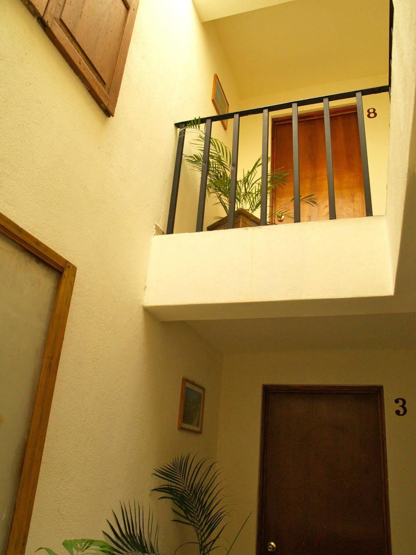 Hotel Y Posada Refugio Independencia موروليا المظهر الخارجي الصورة